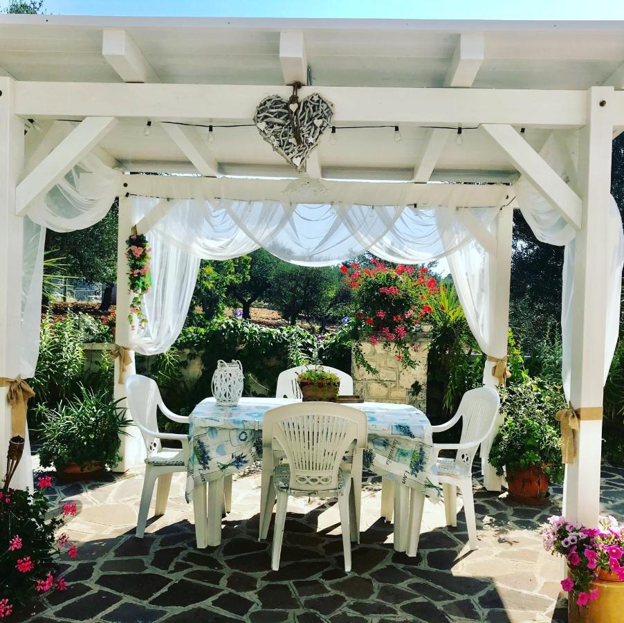 Il Trullo Di Nonno Angelo San Marco Hotel Locorotondo Kültér fotó