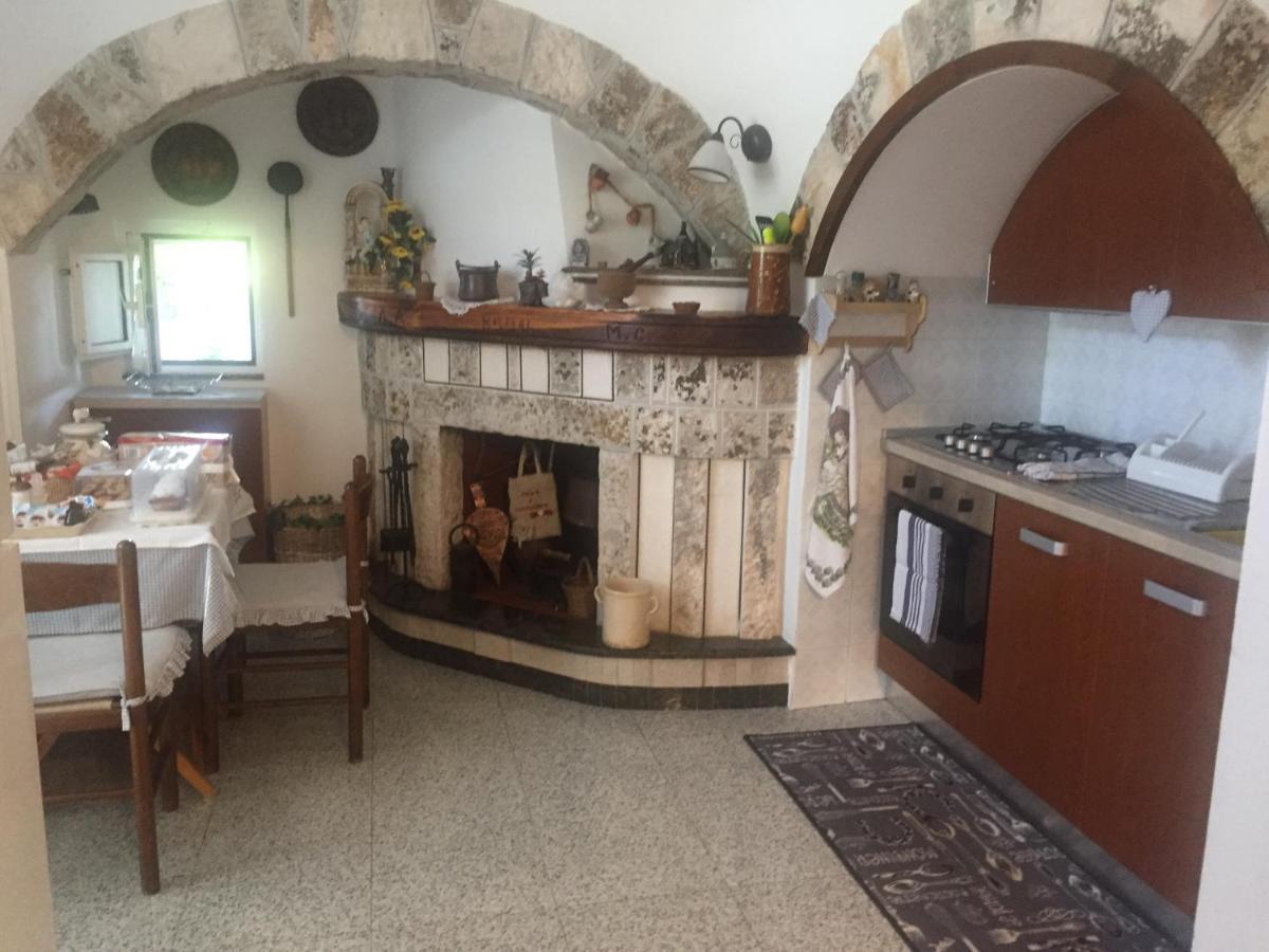 Il Trullo Di Nonno Angelo San Marco Hotel Locorotondo Kültér fotó