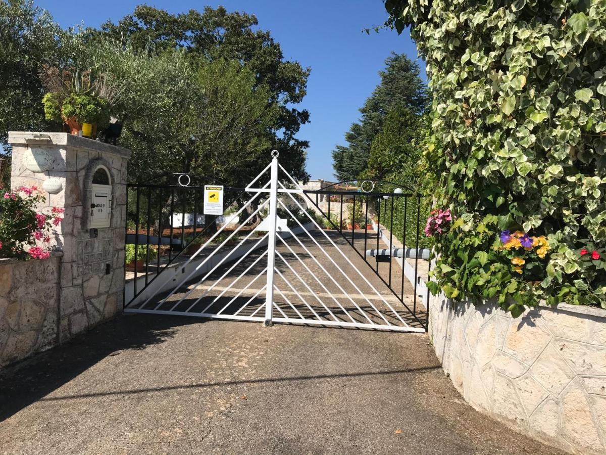 Il Trullo Di Nonno Angelo San Marco Hotel Locorotondo Kültér fotó